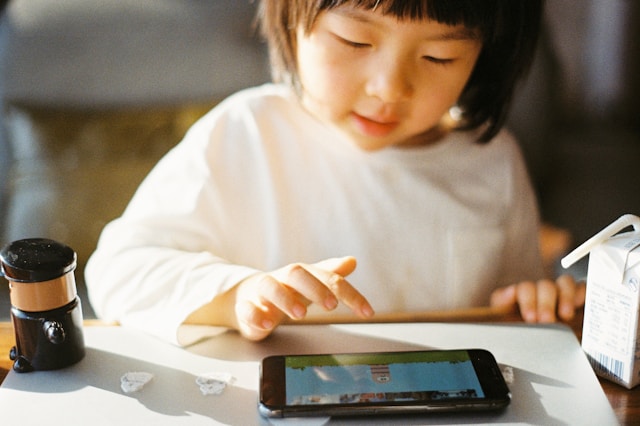 How to Excel at Tech Parenting