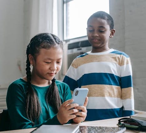 child jealousy phone